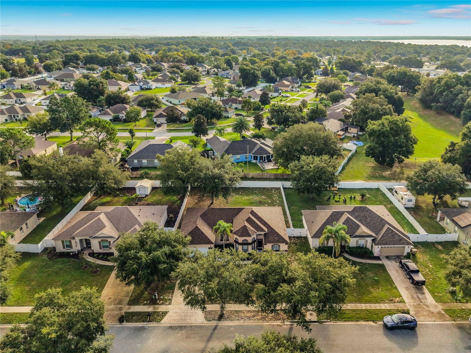 36310 CAVALIER, Grand Island, FL 32735