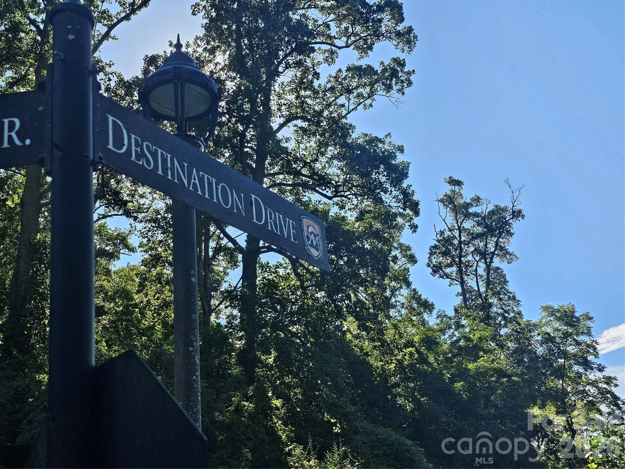 97 Destination DR, Asheville, NC 28806