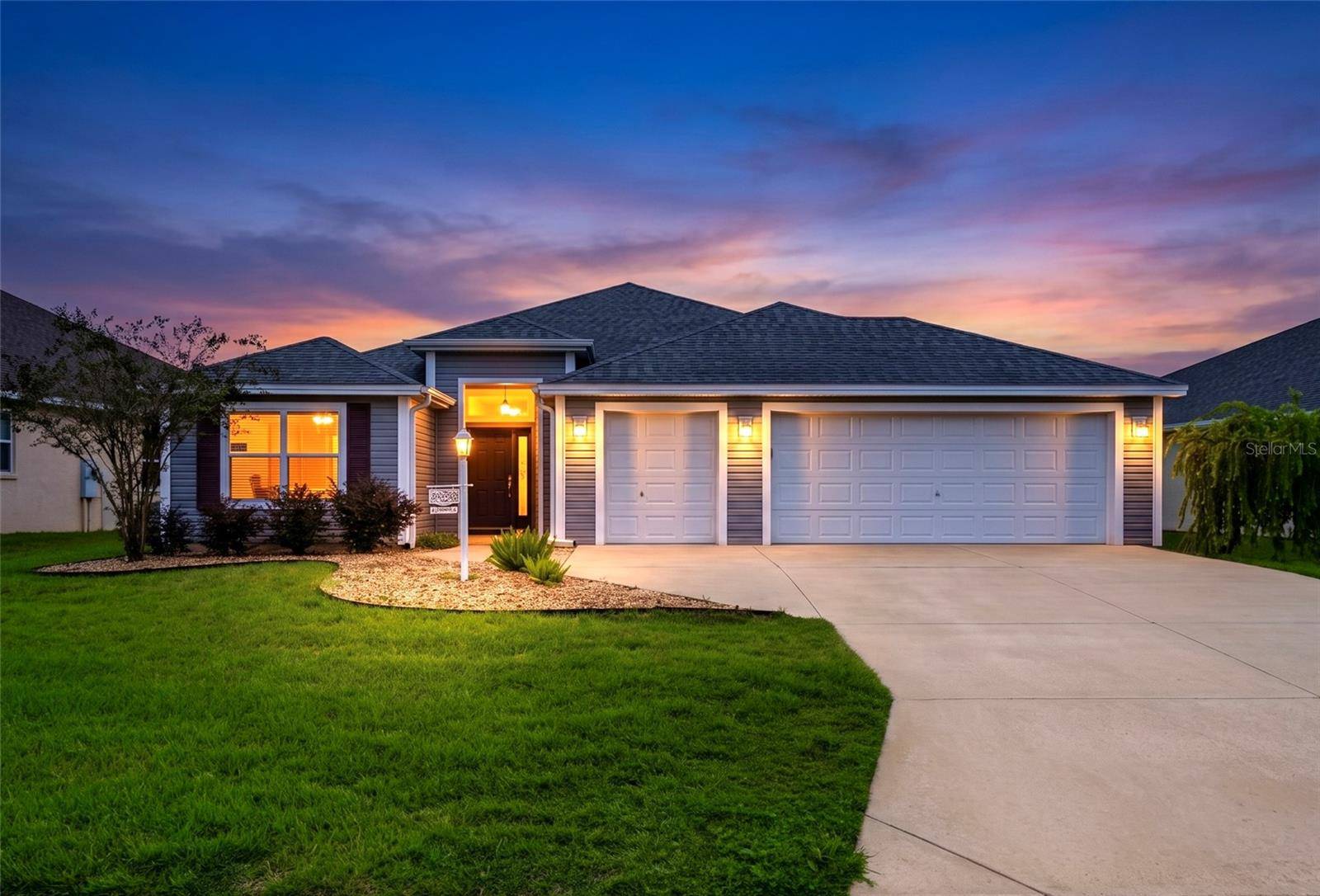 3161 DRESSENDORFER DR, The Villages, FL 32163