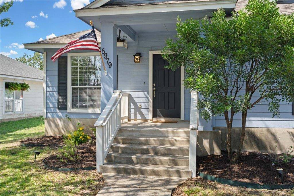 5979 MCNAUGHTON, Kyle, TX 78640
