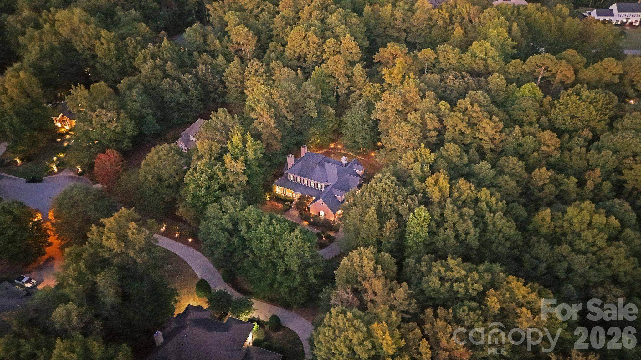 8500 Broxburn LN, Waxhaw, NC 28173