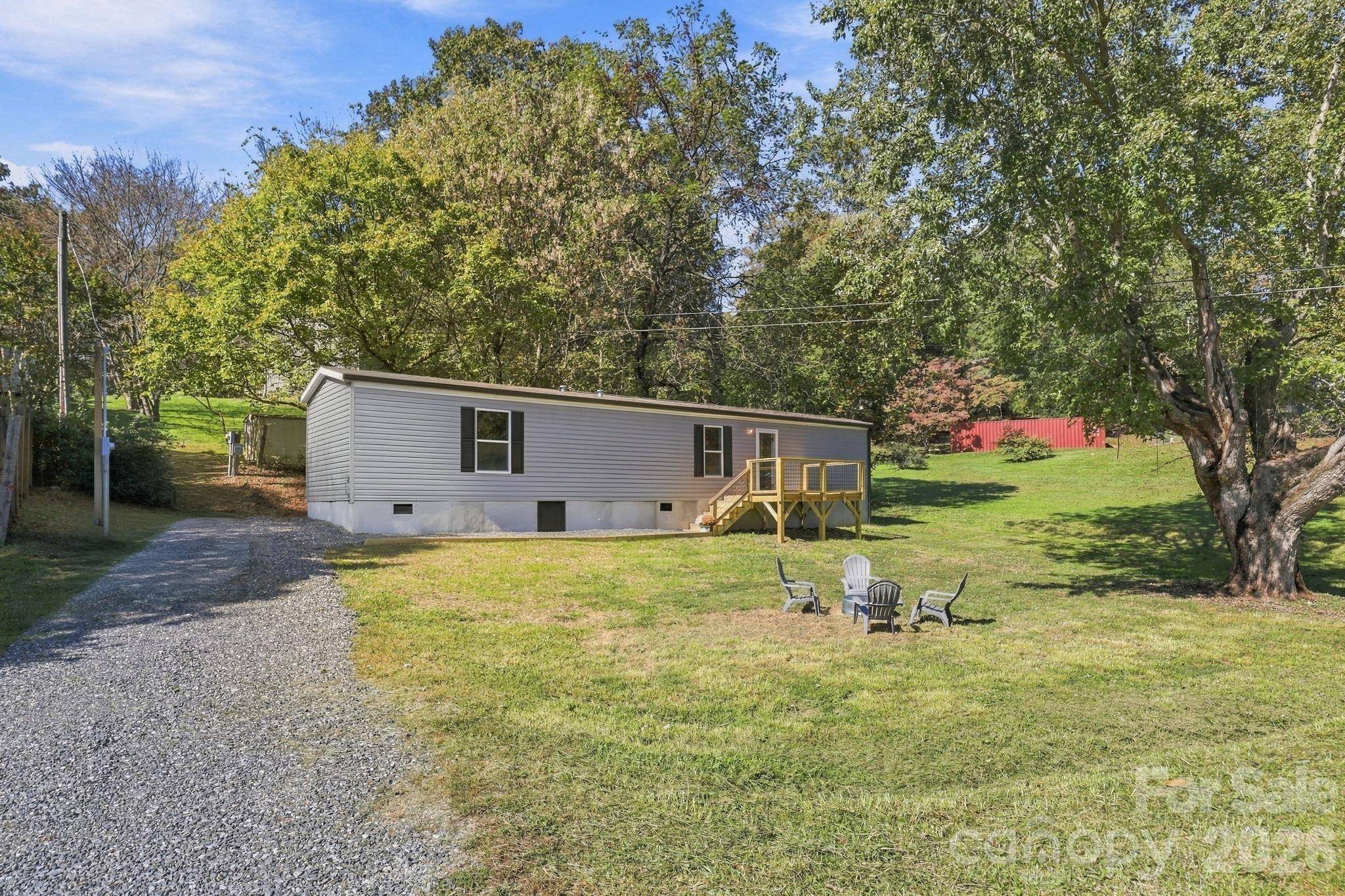 85 Trent RD, Brevard, NC 28712