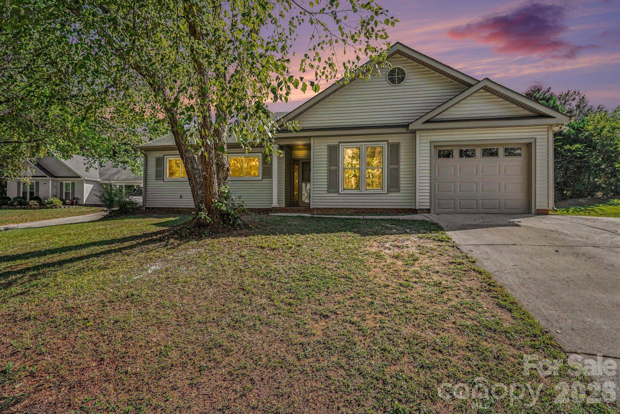 1279 Willowbreeze CT SW, Concord, NC 28025