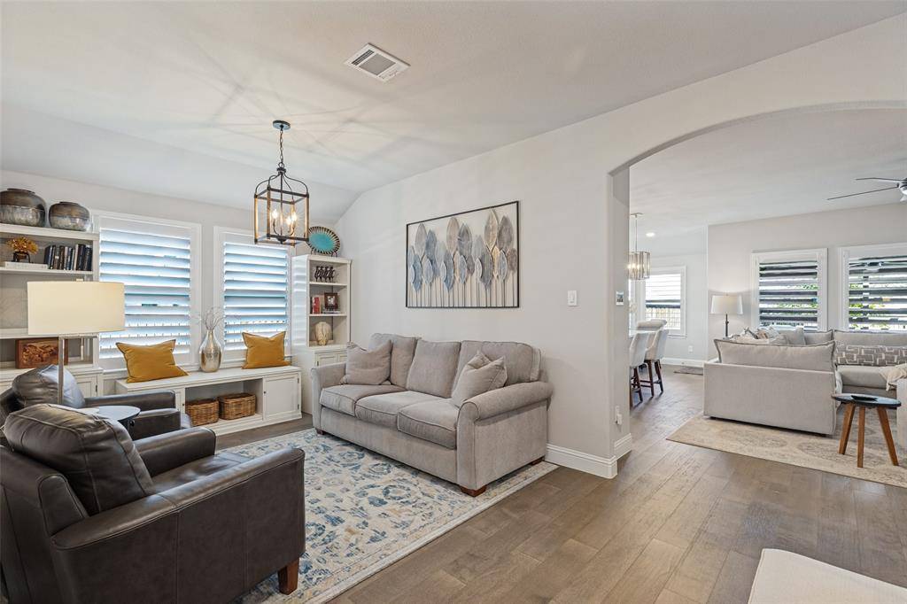 3216 Mountwell Drive, Mckinney, TX 75071