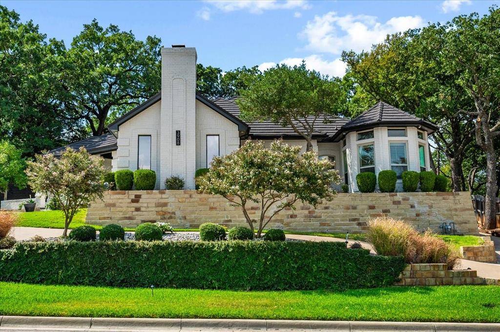 3908 Woodstock Drive, Colleyville, TX 76034