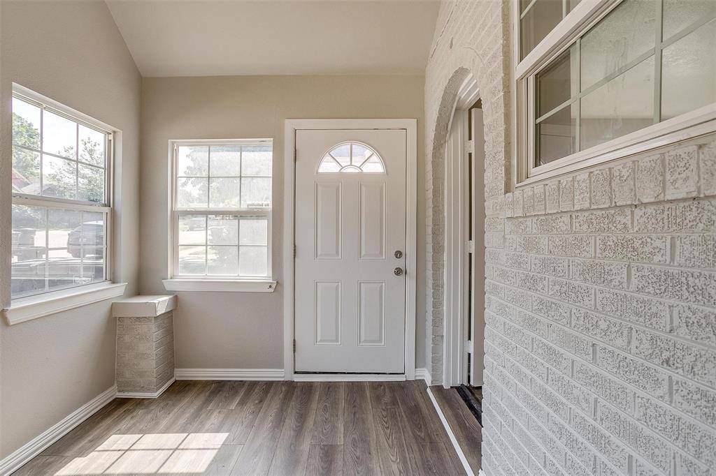 2620 Wilkinson Avenue, Fort Worth, TX 76103