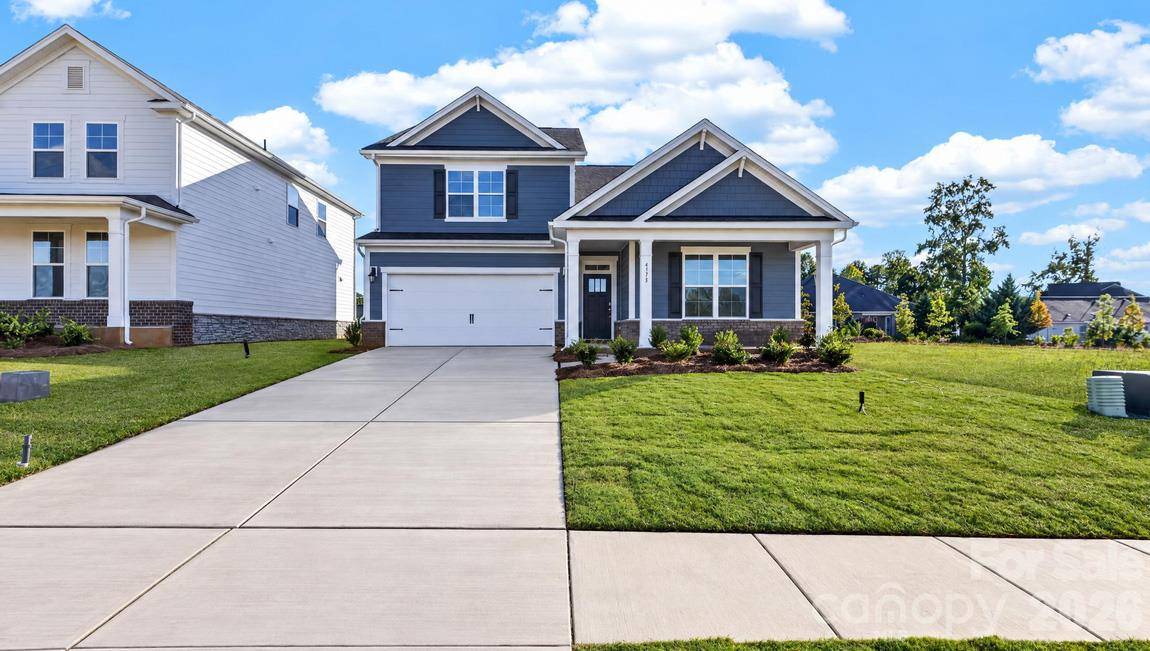 4175 Round Table DR, Gastonia, NC 28056