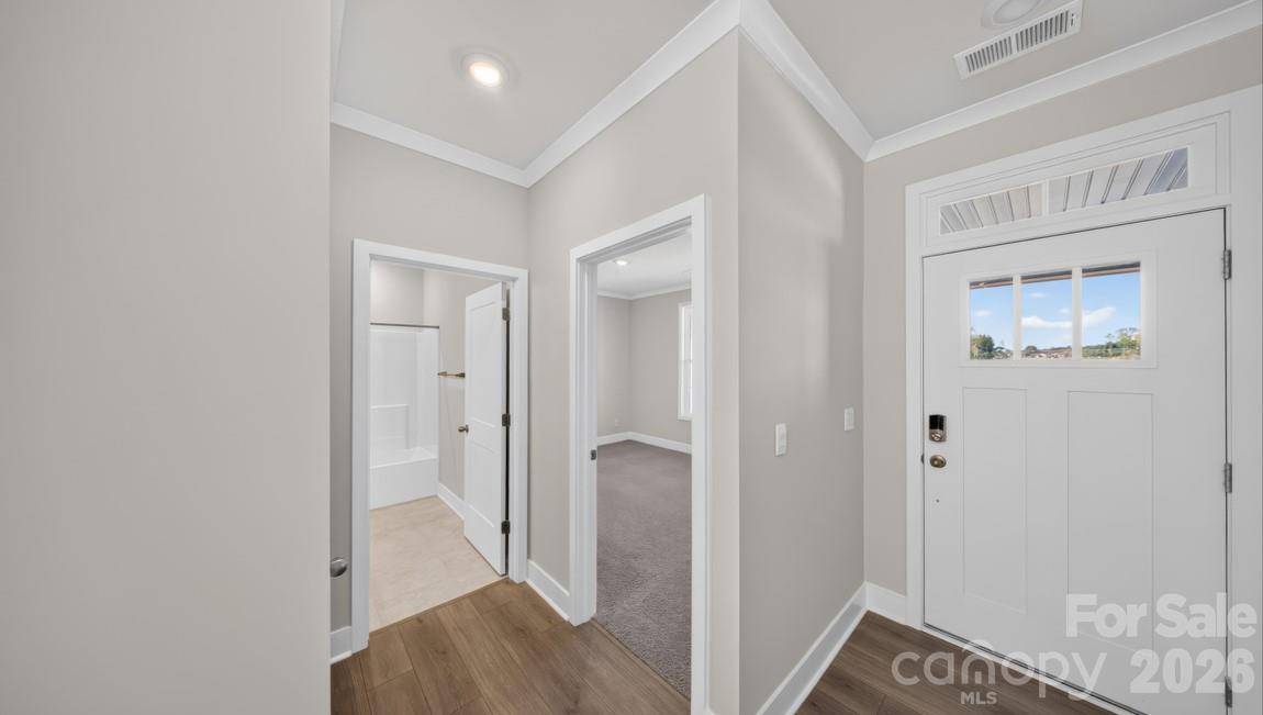 4175 Round Table DR, Gastonia, NC 28056