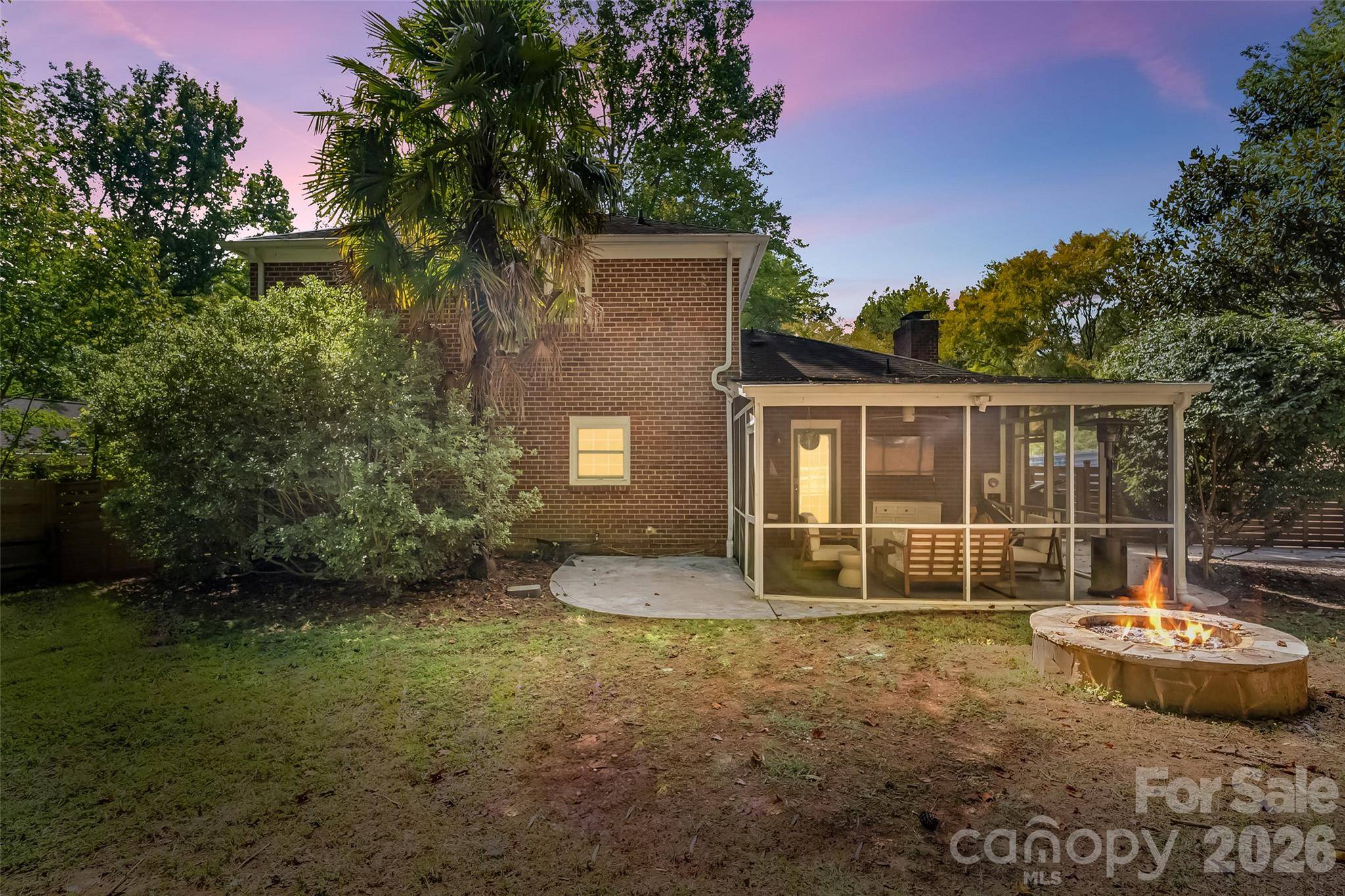 9151 Hinson DR, Matthews, NC 28105