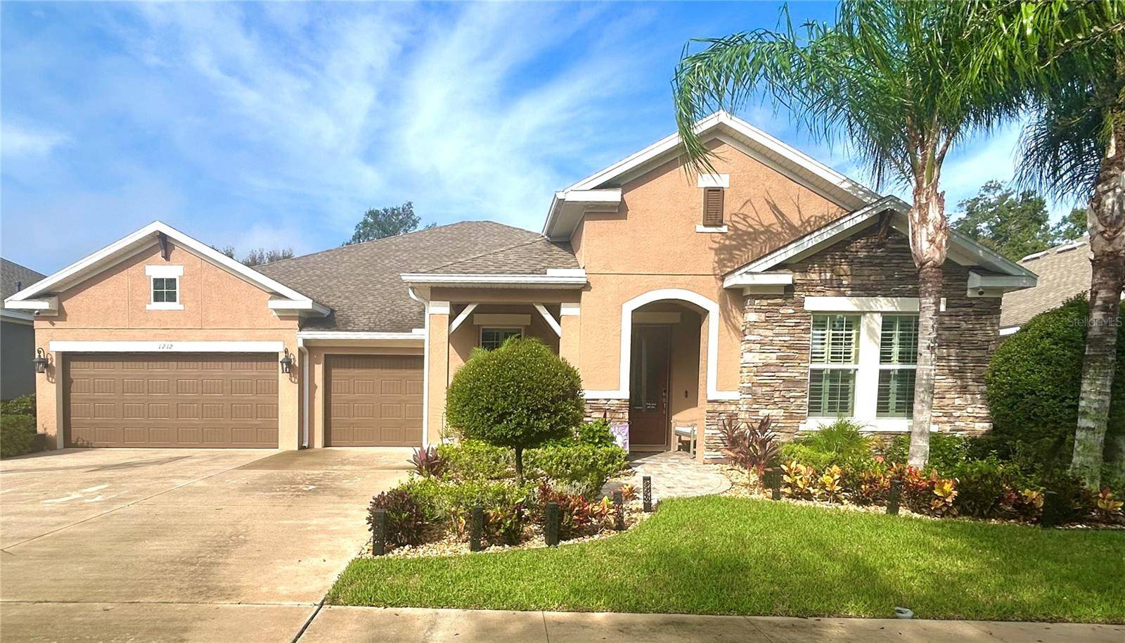 1212 LOREA LN, Brandon, FL 33511