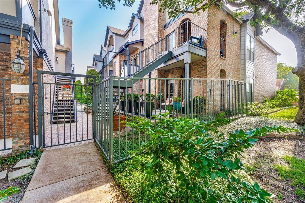 4102 Buena Vista Street #13, Dallas, TX 75204