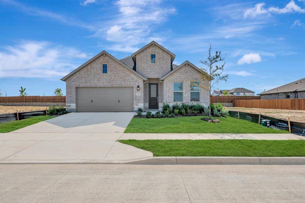 12525 Quay Drive, Fort Worth, TX 76052