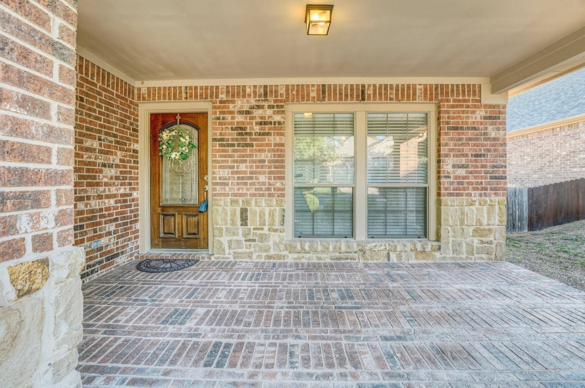 747 Westbury LN, Georgetown, TX 78633