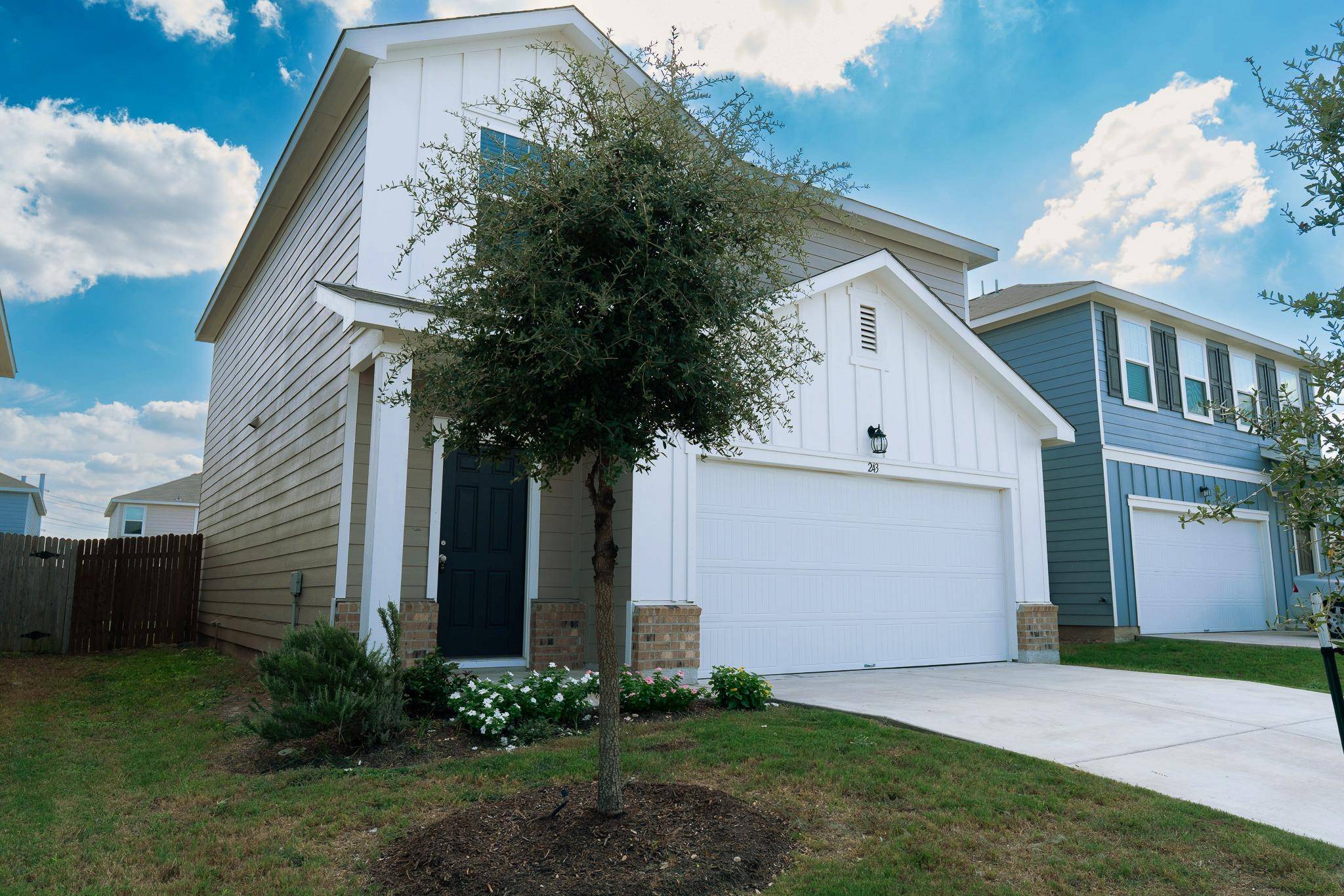 243 Waterbuck LOOP, Hutto, TX 78634