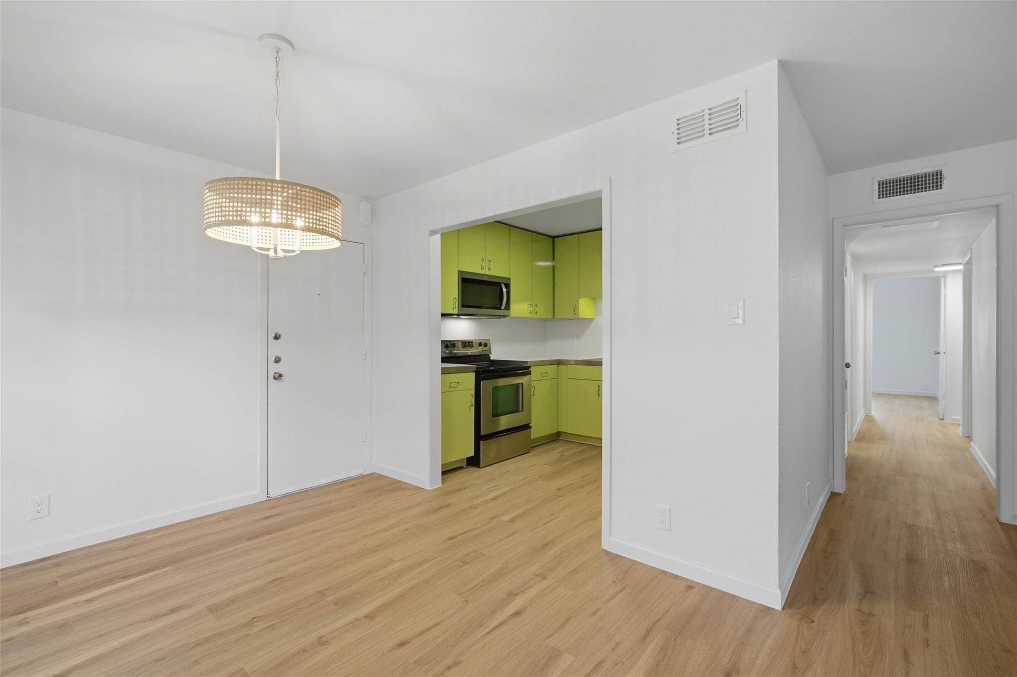300 Crockett ST #119, Austin, TX 78704