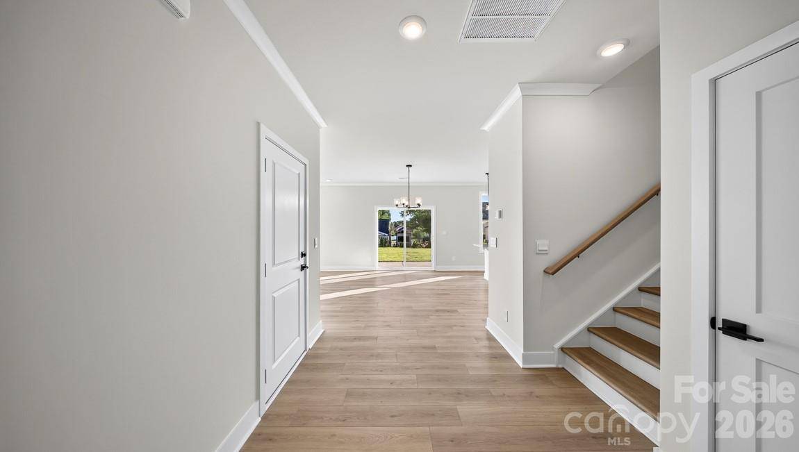 4181 Round Table DR, Gastonia, NC 28056