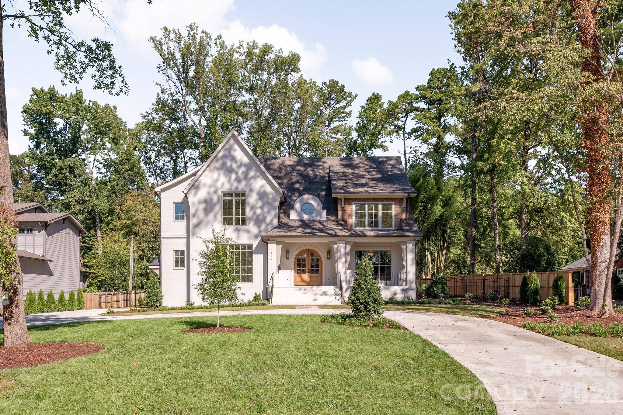 133 Wonderwood DR, Charlotte, NC 28211