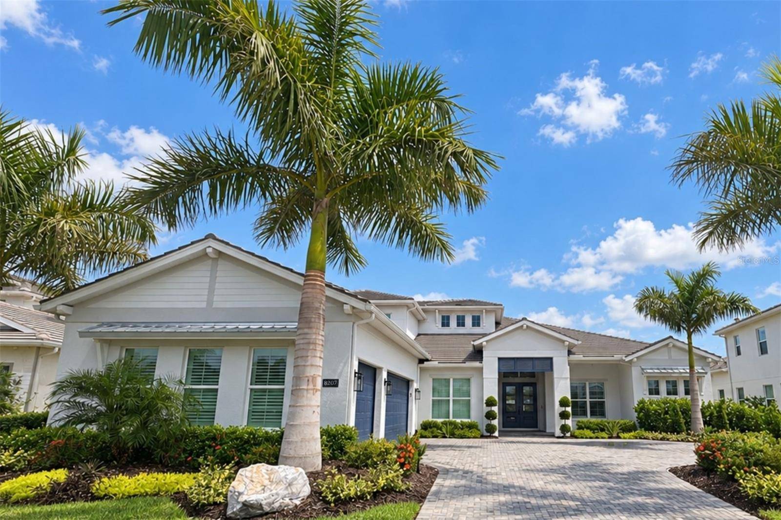 8207 NEVIS RUN, Lakewood Ranch, FL 34202