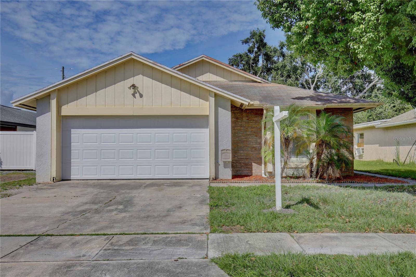 2067 PAPRIKA DR, Orlando, FL 32837