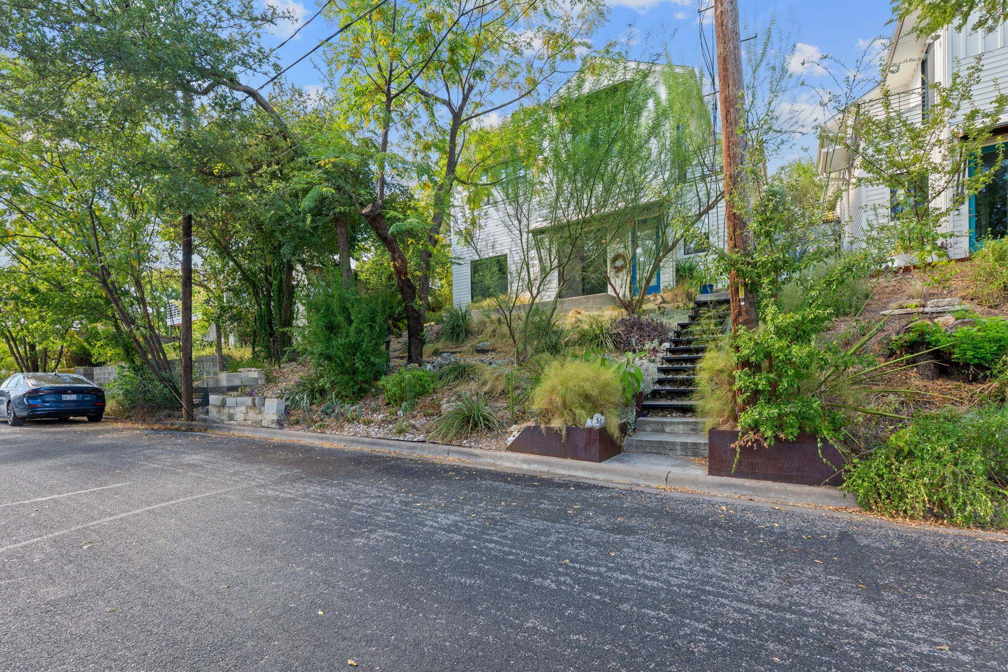 2412 E 8TH ST #1, Austin, TX 78702