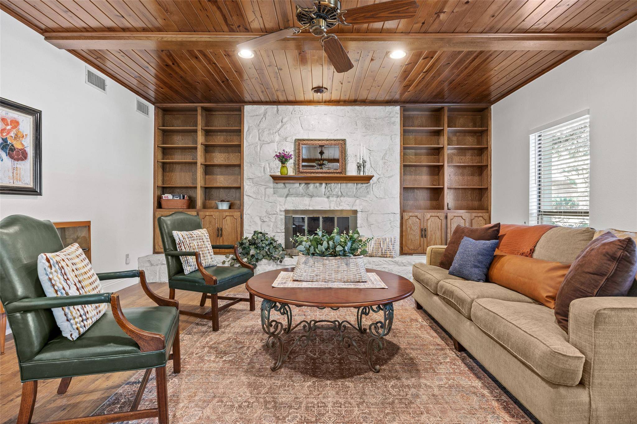 11306 Pickfair DR, Austin, TX 78750