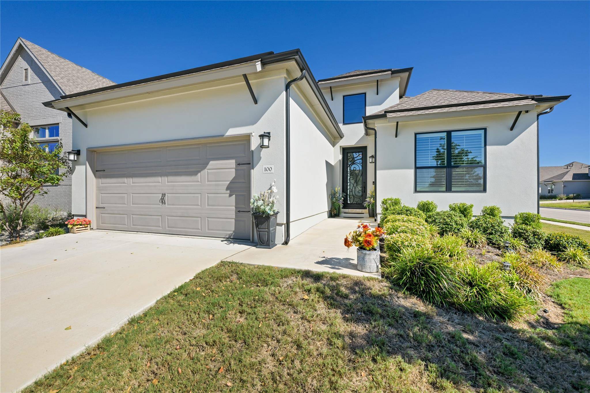 100 Arborosa PASS, Liberty Hill, TX 78642