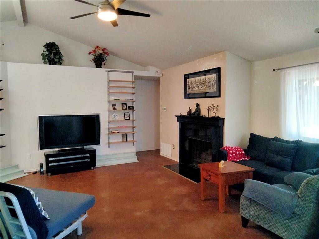 6413 JENNINGS DR, Austin, TX 78727