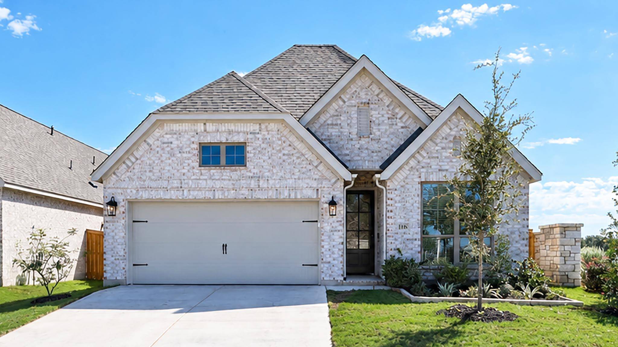 118 Basket Flower LOOP, Kyle, TX 78640