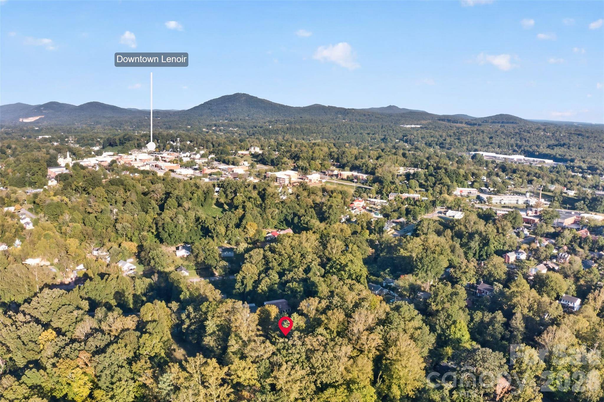 321 Beall ST NW, Lenoir, NC 28645