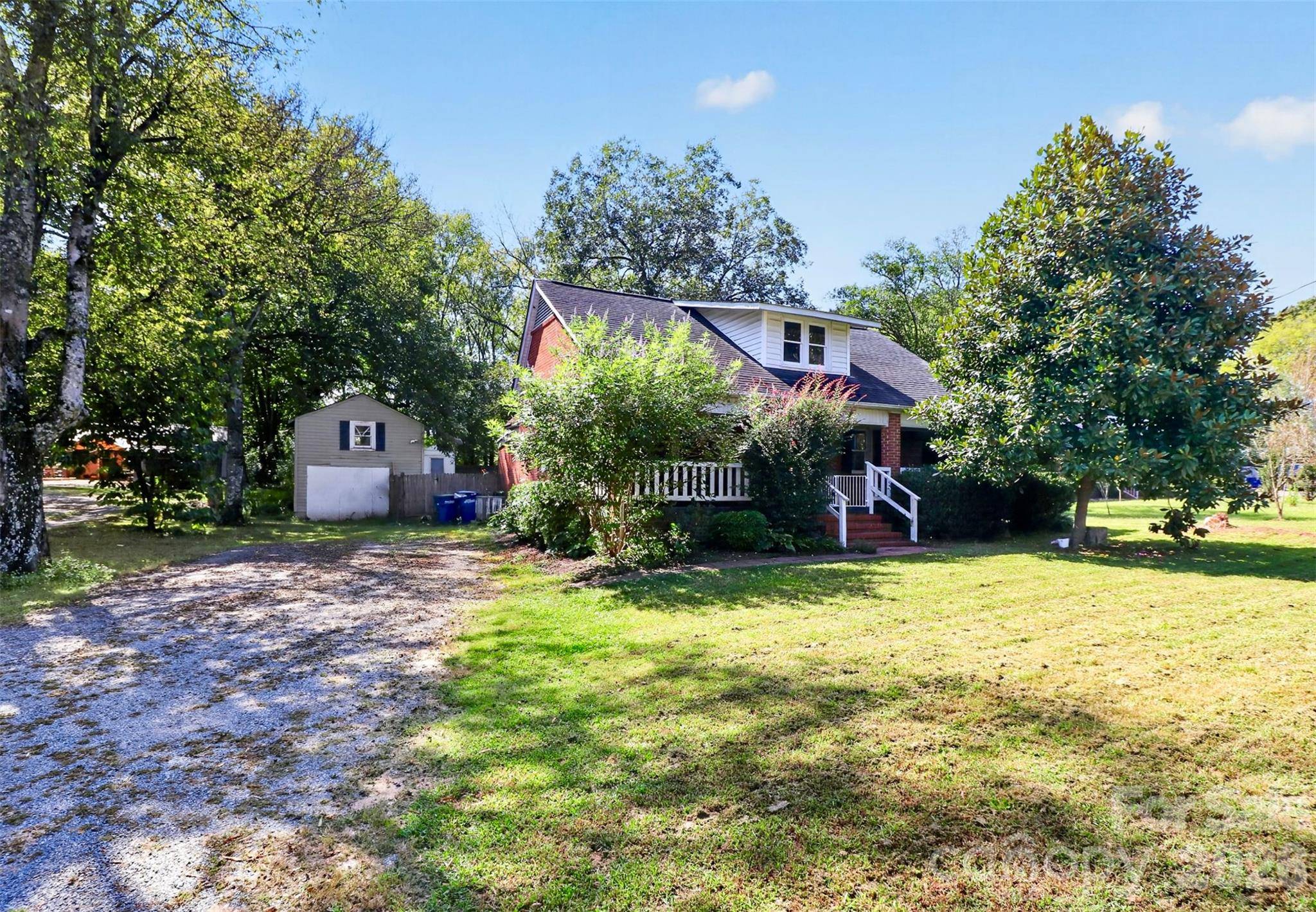 8512 E Franklin ST, Mount Pleasant, NC 28124