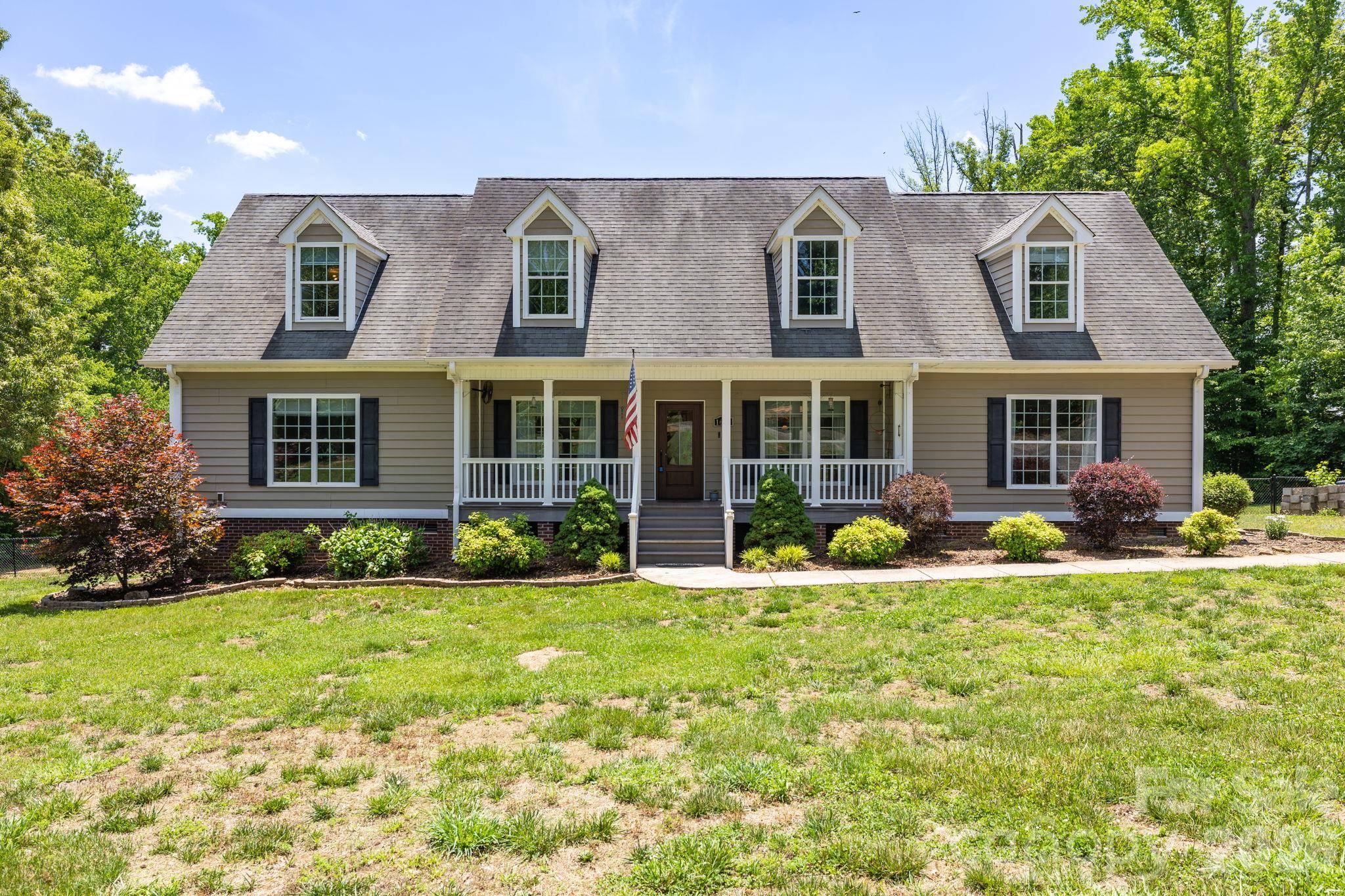 1616 Iron Works RD, Reidsville, NC 27320