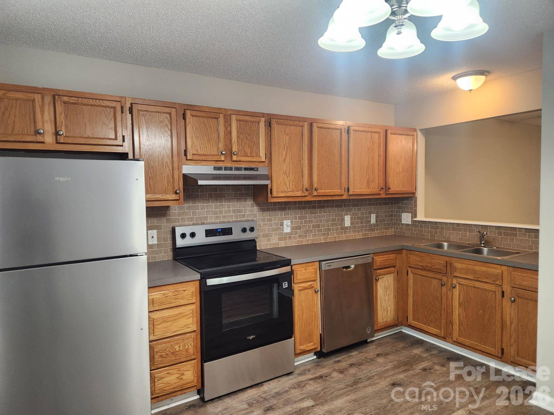163 Pounds AVE, Concord, NC 28025