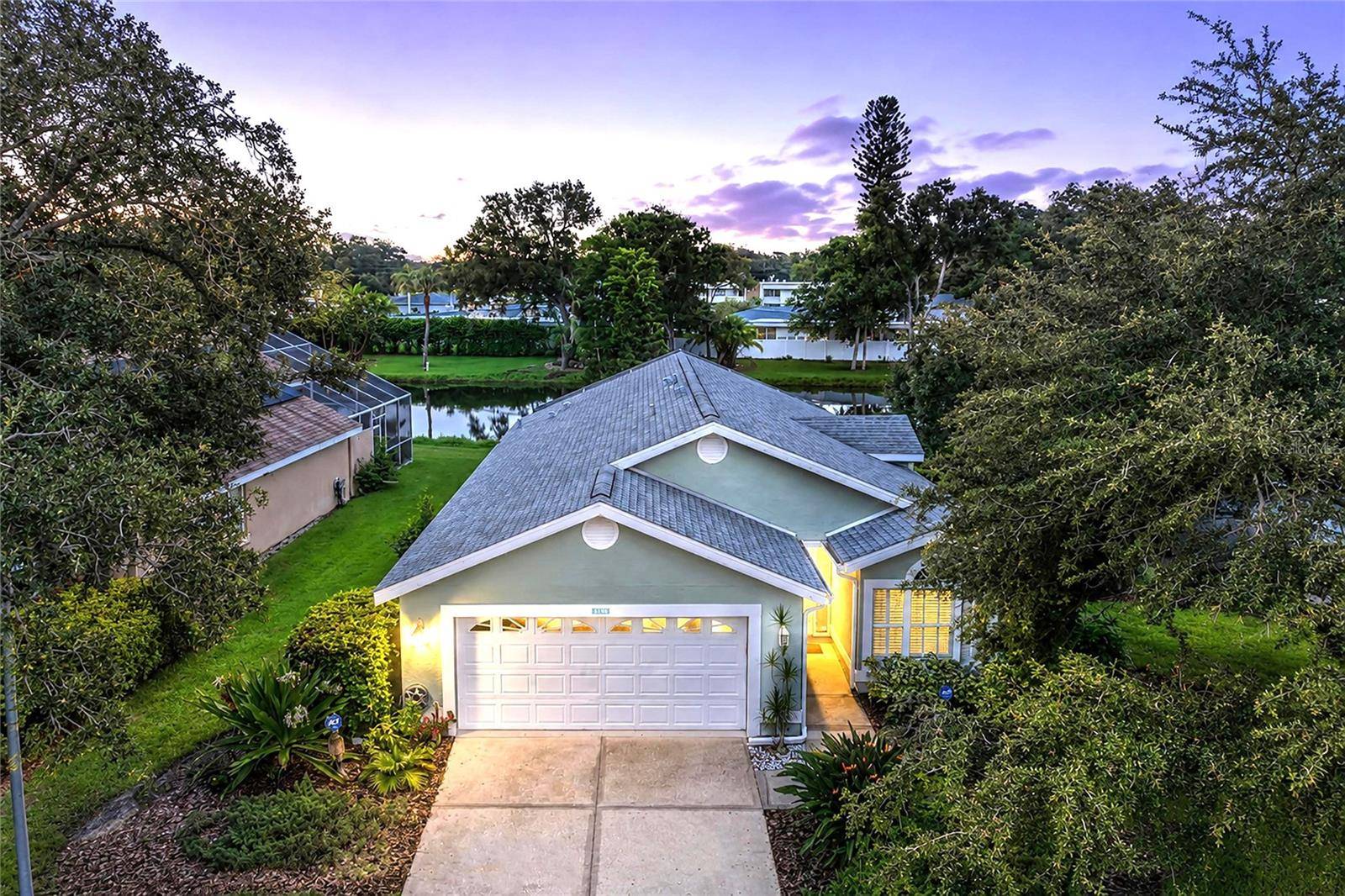 7488 ELEANOR CIR, Sarasota, FL 34243