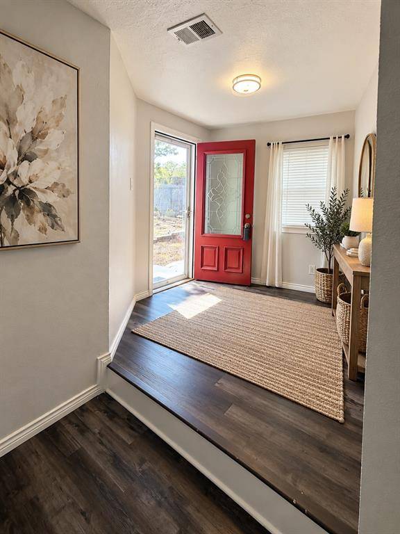 3513 Hardeman Street, Fort Worth, TX 76119