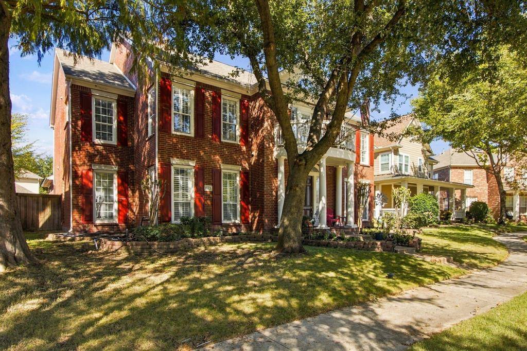 1833 Auburn Drive, Carrollton, TX 75007