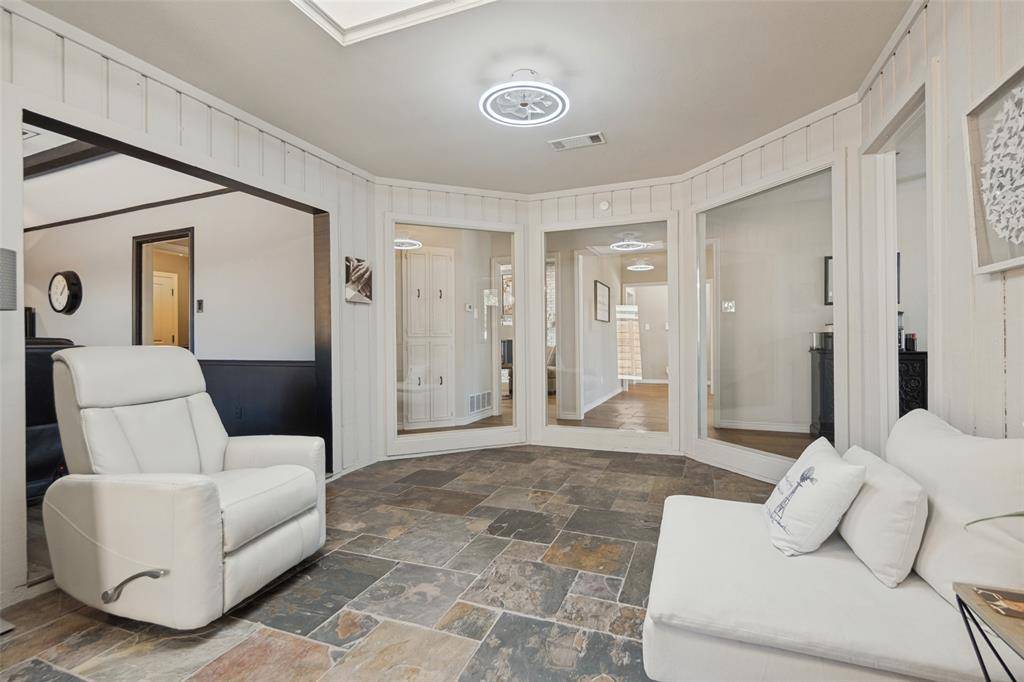 7414 Windmill Lane, Garland, TX 75044