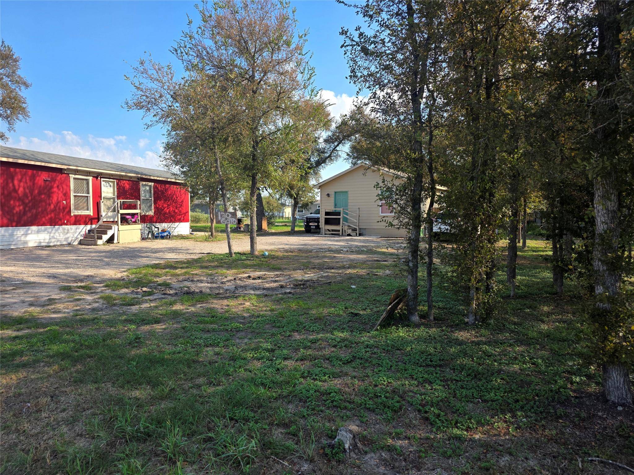 130 Gato RD, Cedar Creek, TX 78612