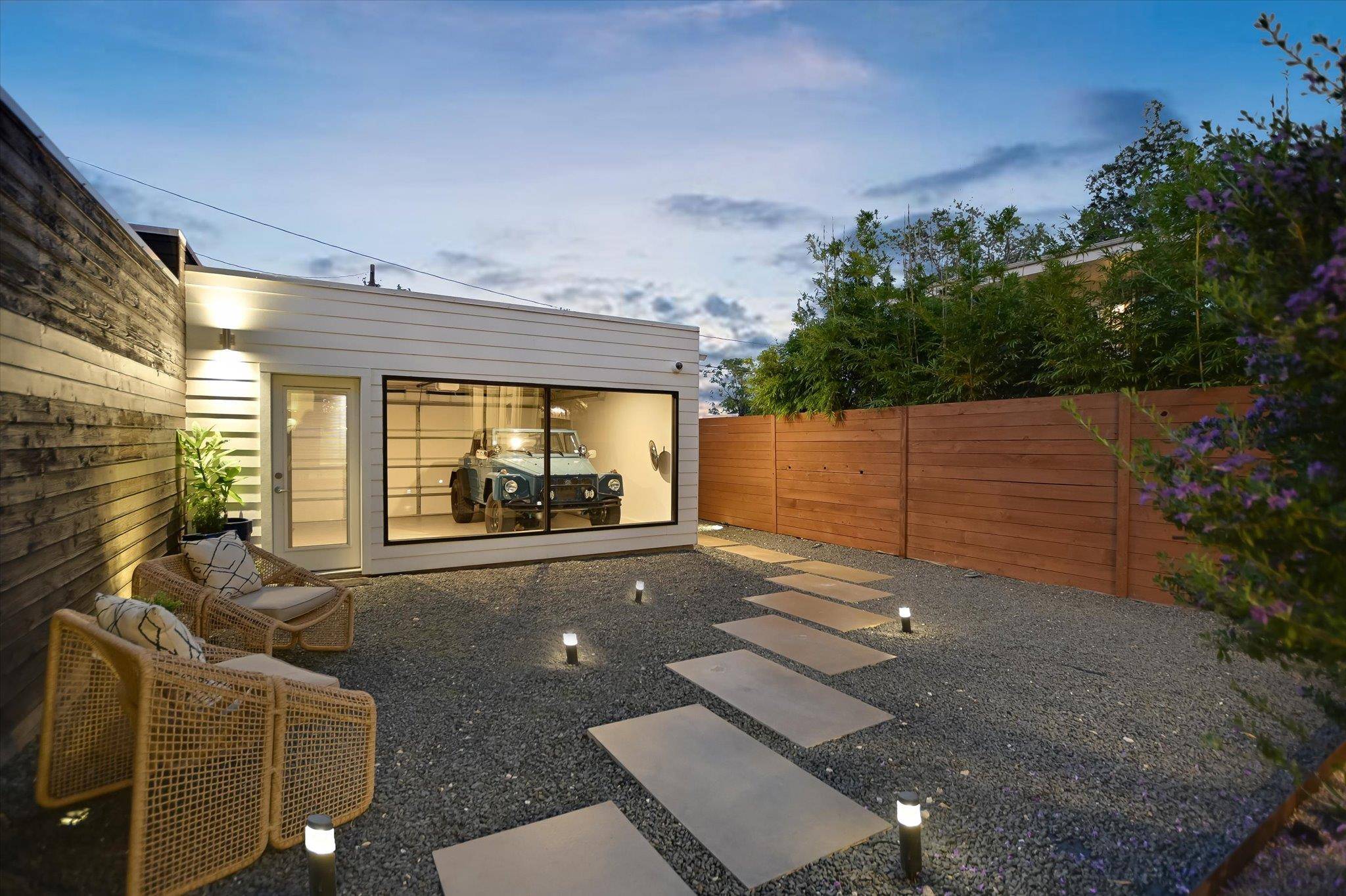 607 Terrell Hill DR #A, Austin, TX 78704