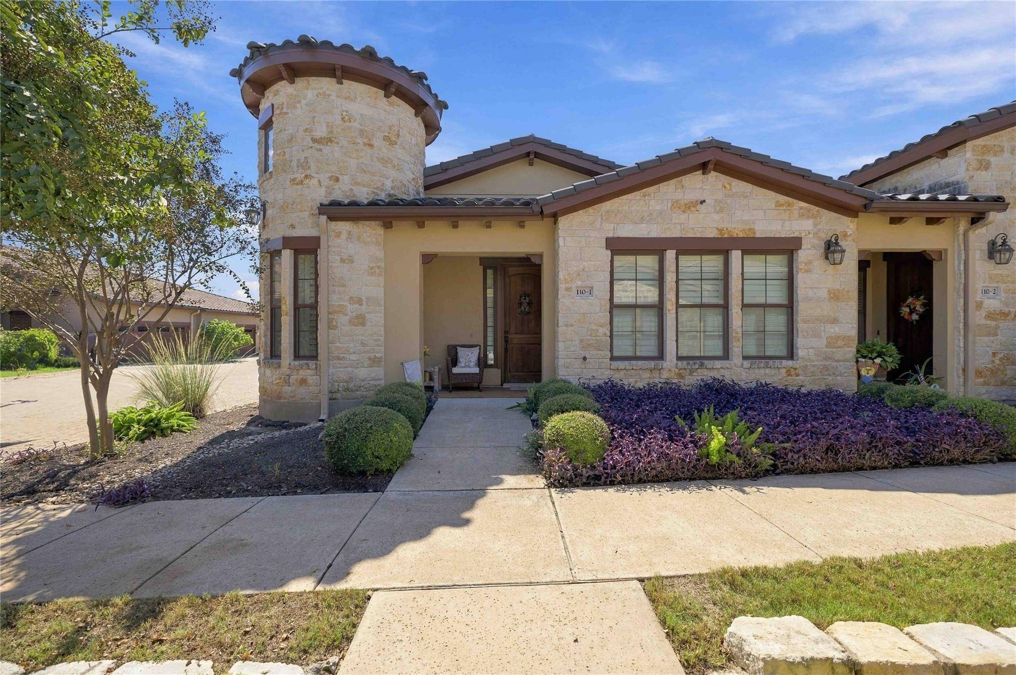 110 Lucia CIR #1, Lakeway, TX 78734