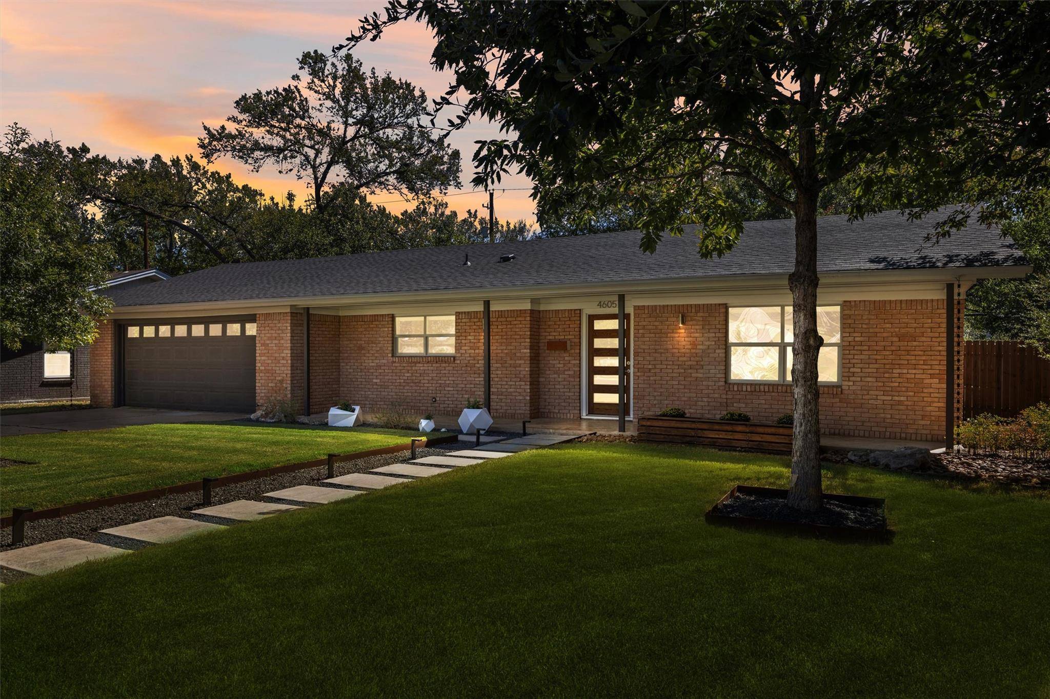 4605 Pack Saddle PASS, Austin, TX 78745