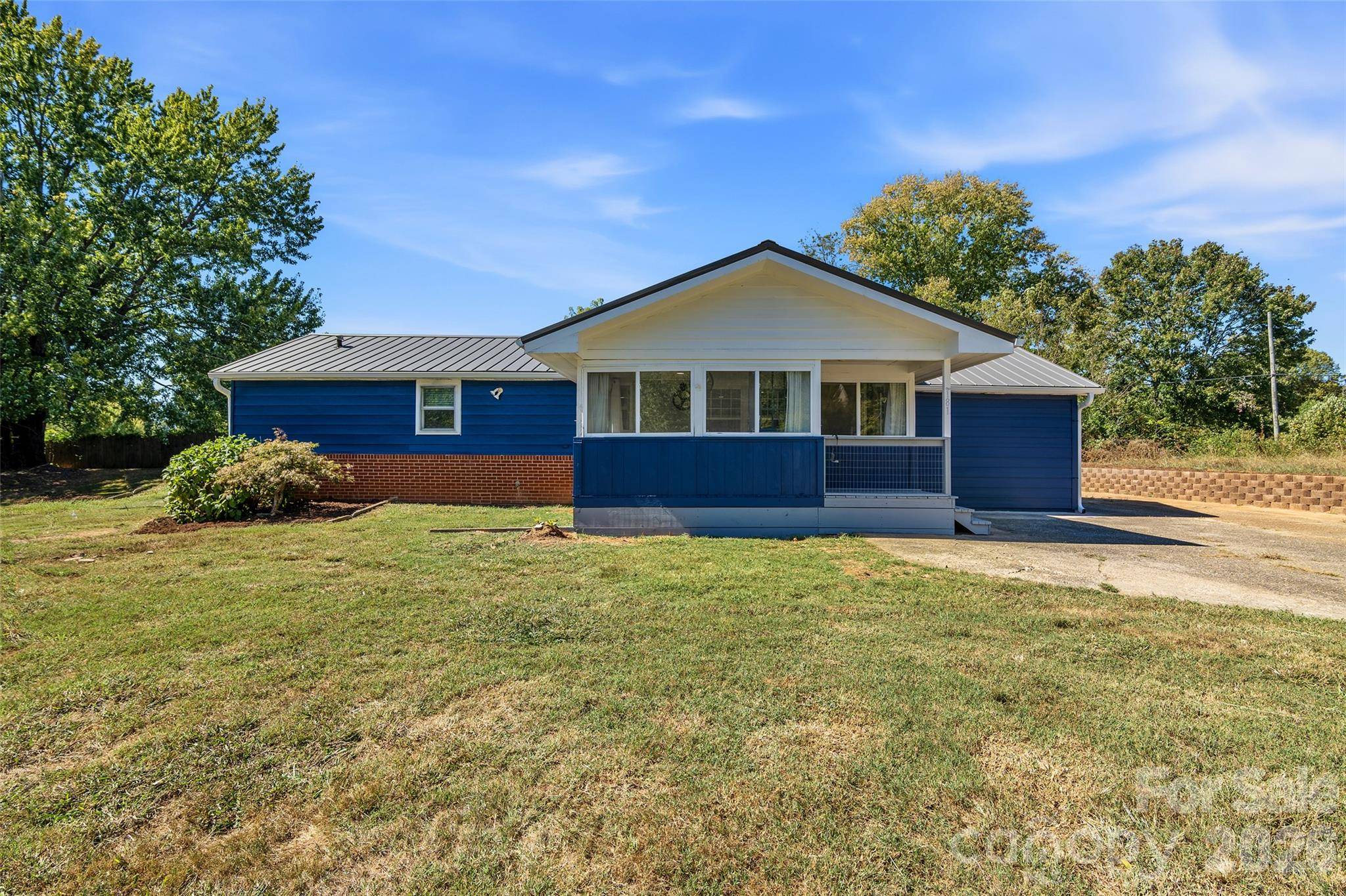 181 Moody AVE, Candler, NC 28715