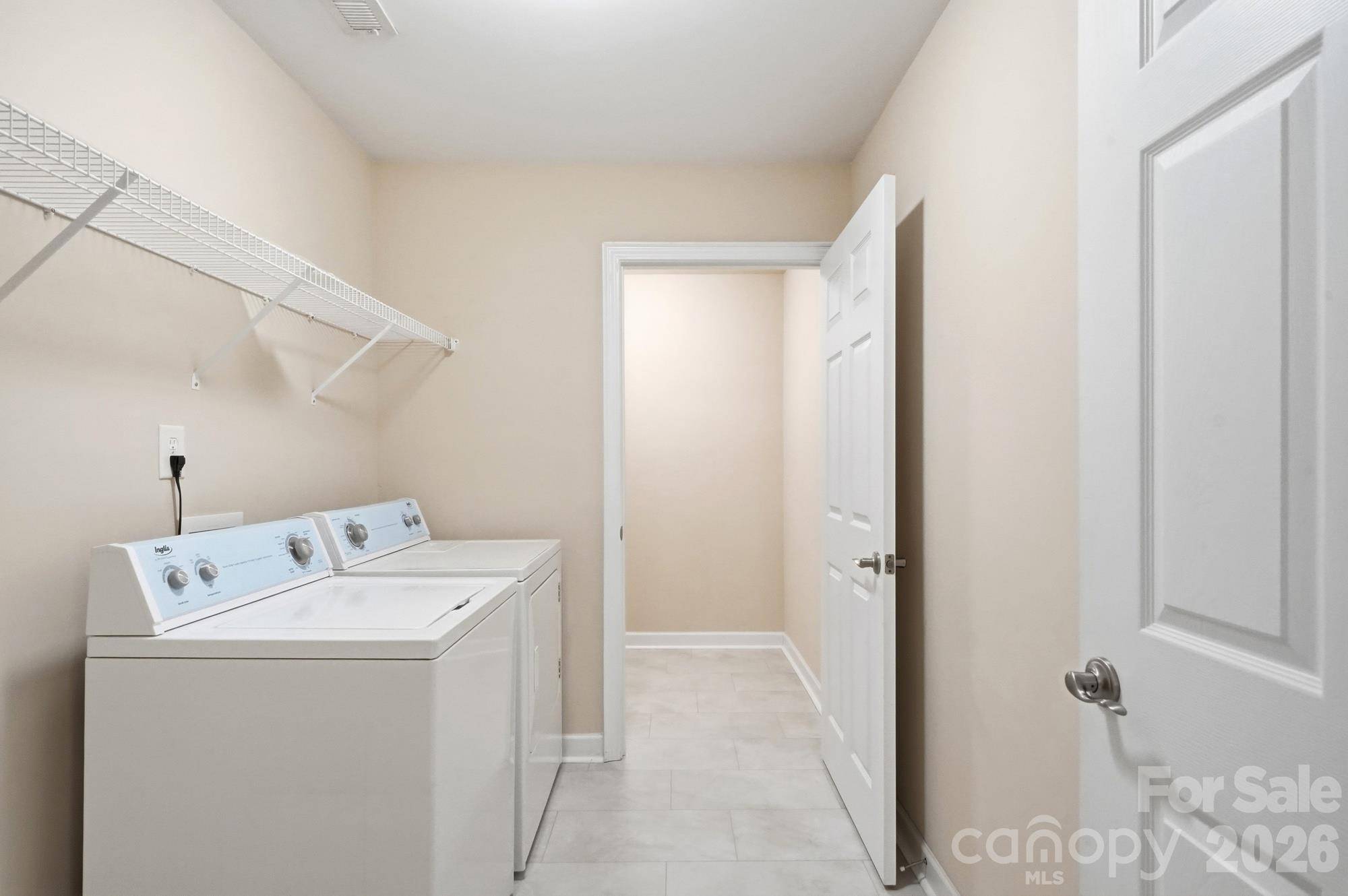5518 Prosperity View DR, Charlotte, NC 28269