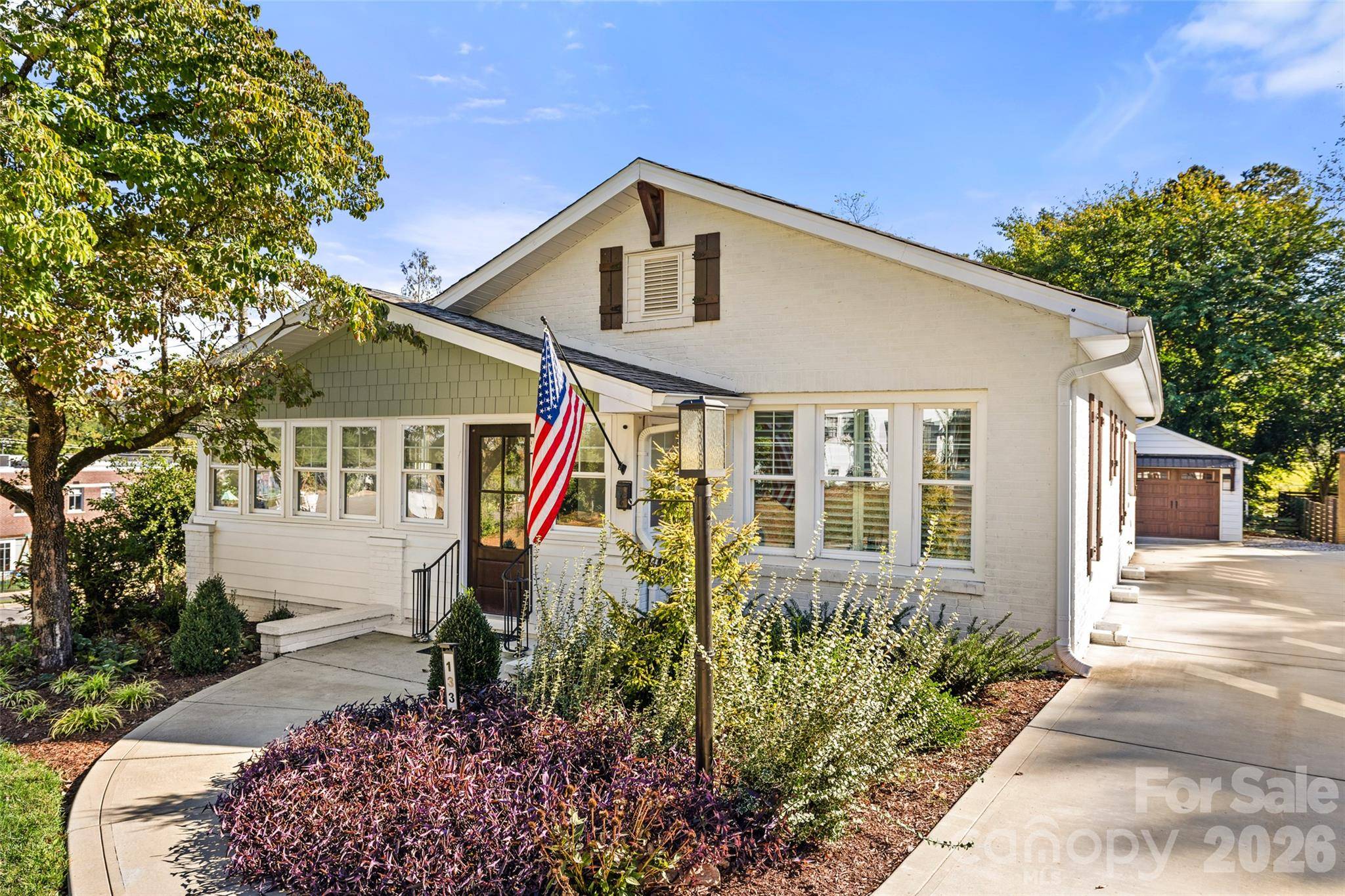 133 W Glendale AVE, Mount Holly, NC 28120