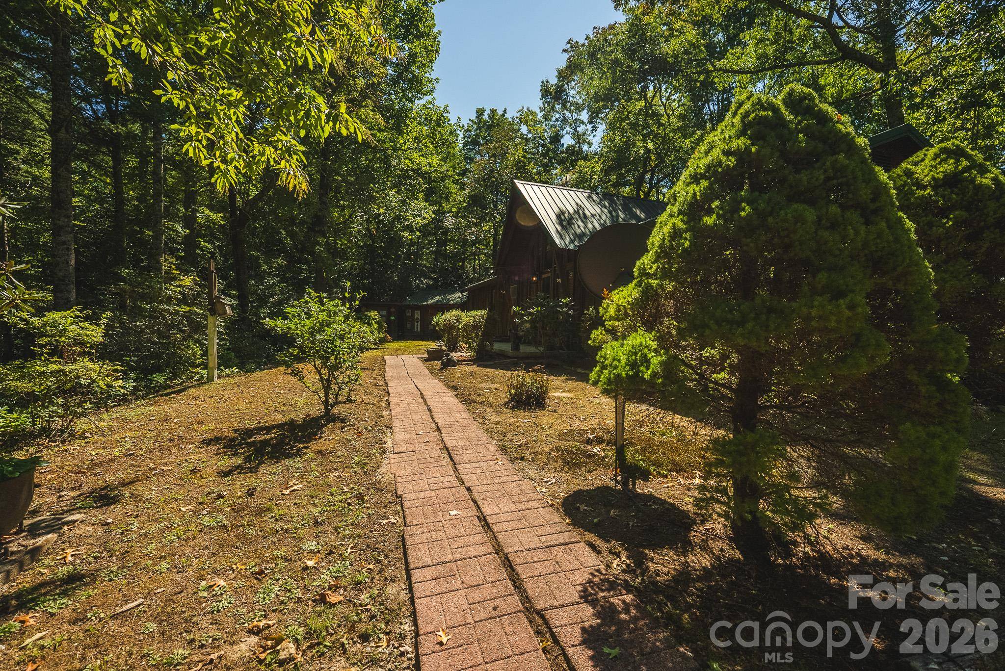 401 Shady DR, Collettsville, NC 28611