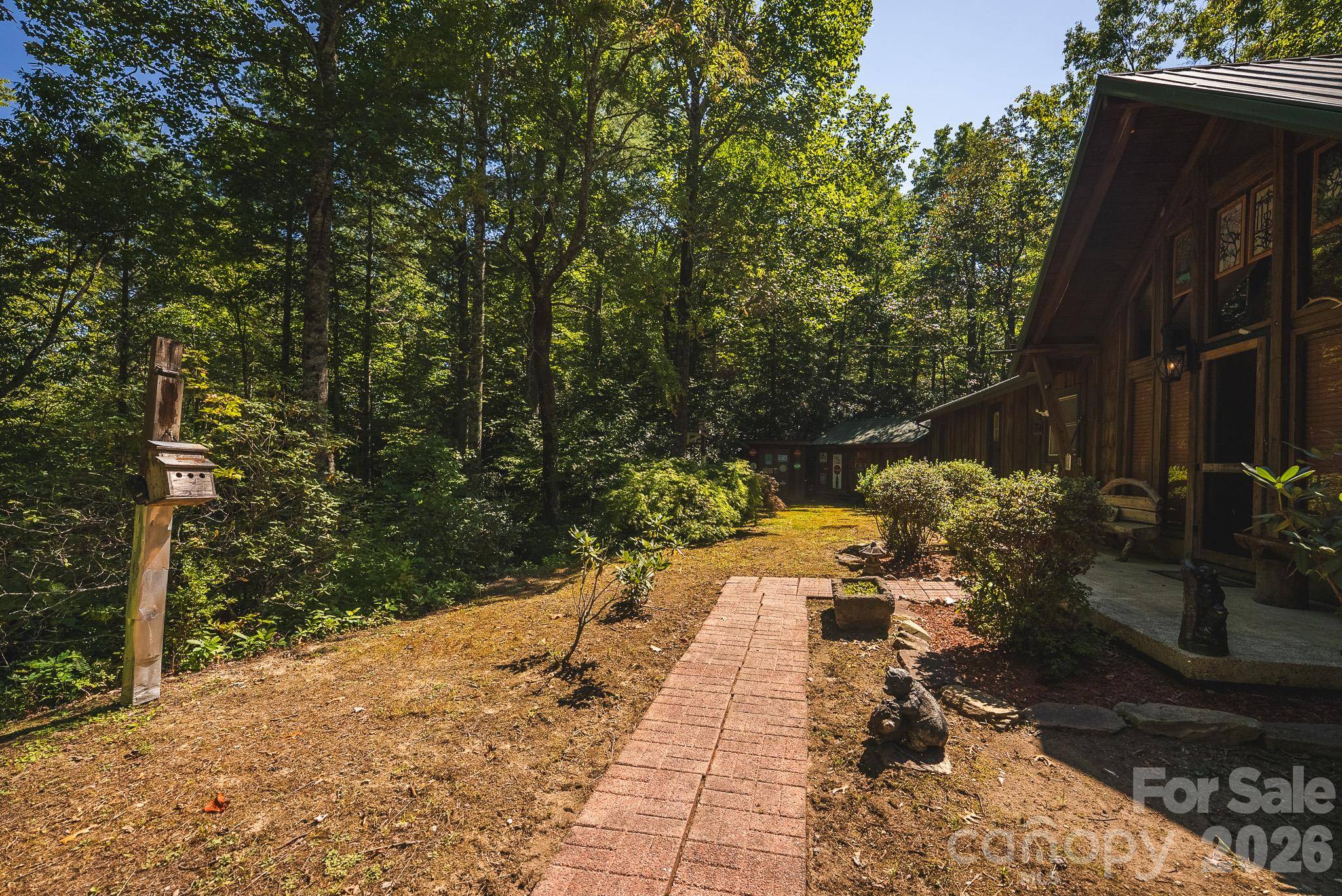 401 Shady DR, Collettsville, NC 28611