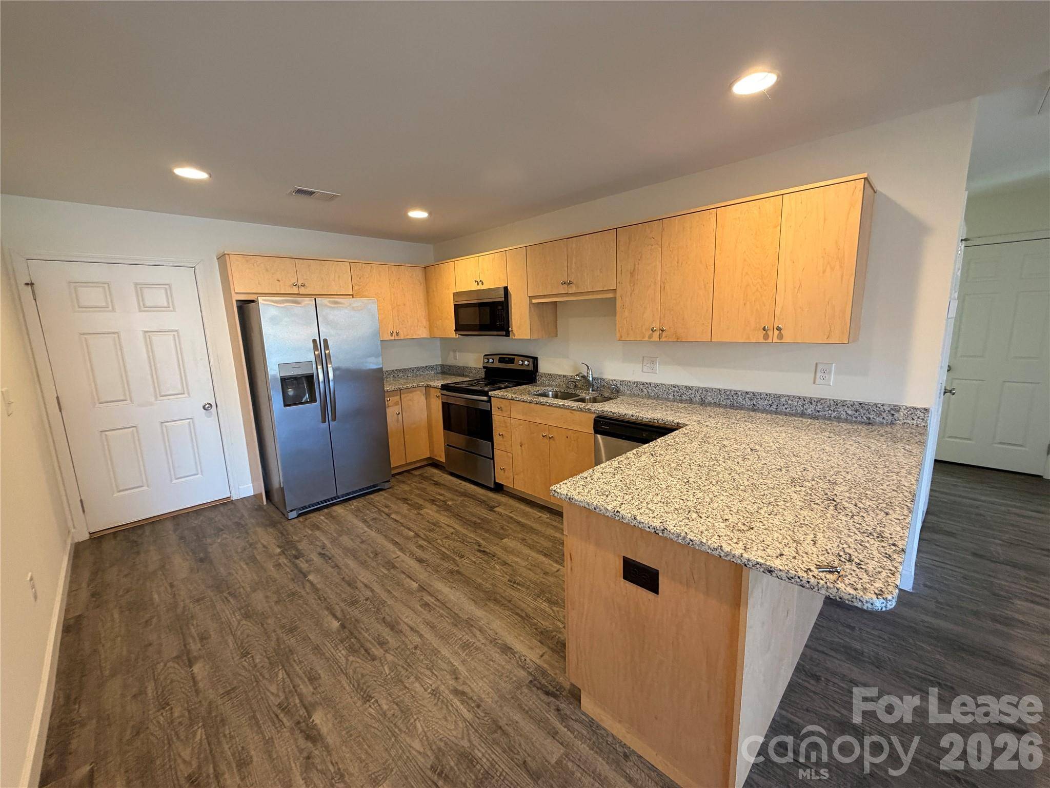 4012 Eugene DR, Lincolnton, NC 28092