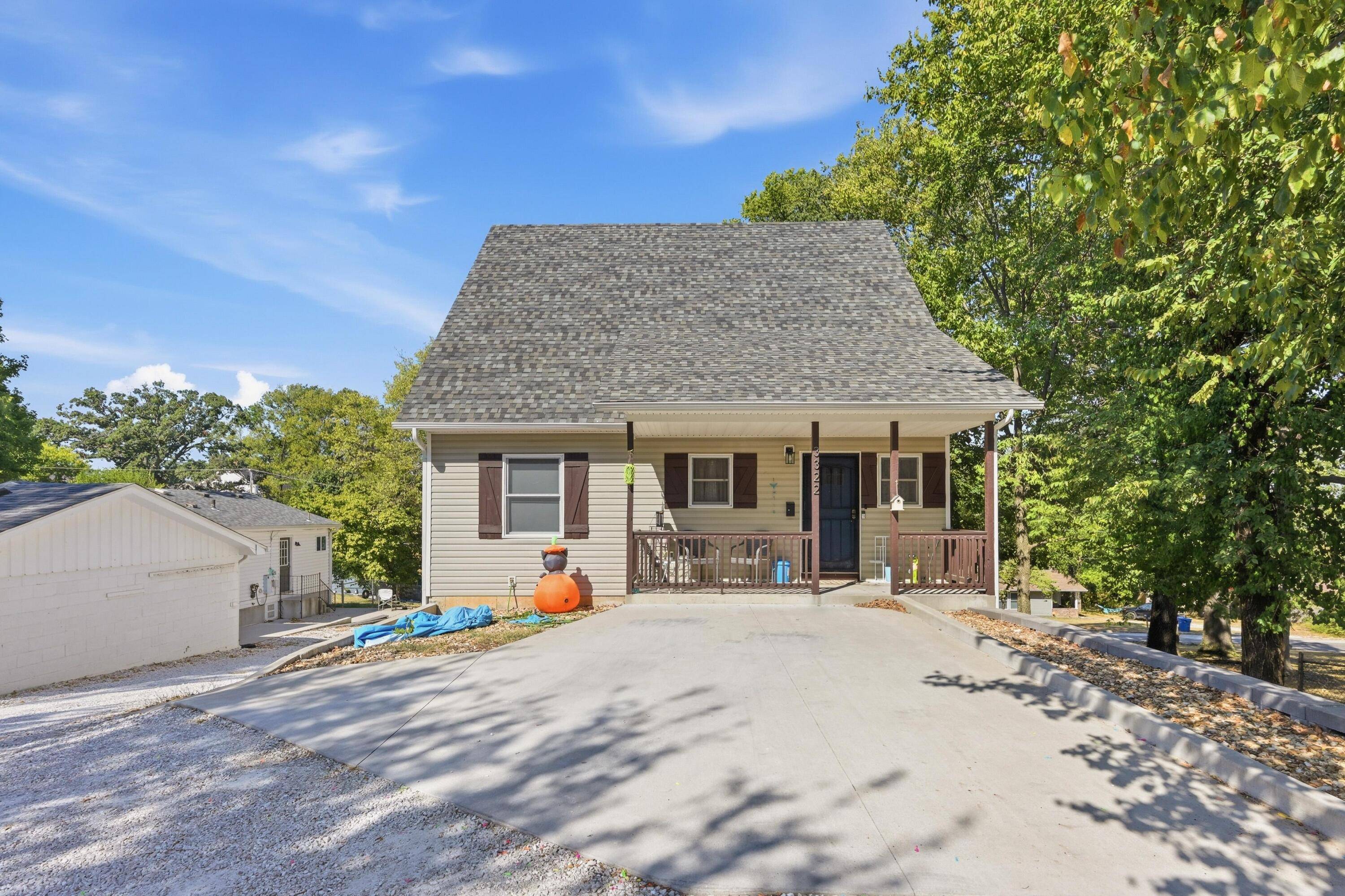 3322 S Moffet AVE, Joplin, MO 64804