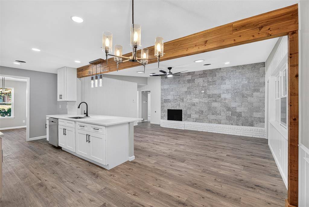 7344 Monterrey Drive, Fort Worth, TX 76112
