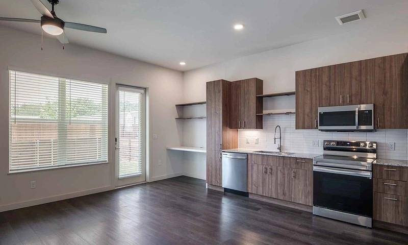 2232 Empire Central Drive #225, Dallas, TX 75235