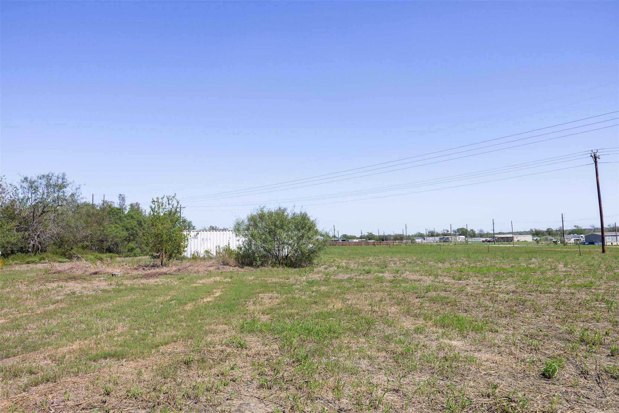 181 Aguila DR, Lockhart, TX 78644